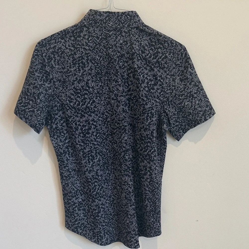 lululemon athletica Navy and White Casual Shirt - Picture 4 of 5
